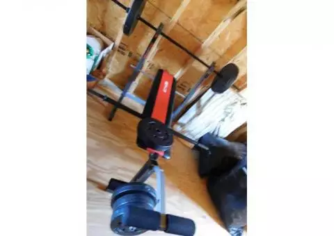 Weight Bench with Plastic Weighst and Bars